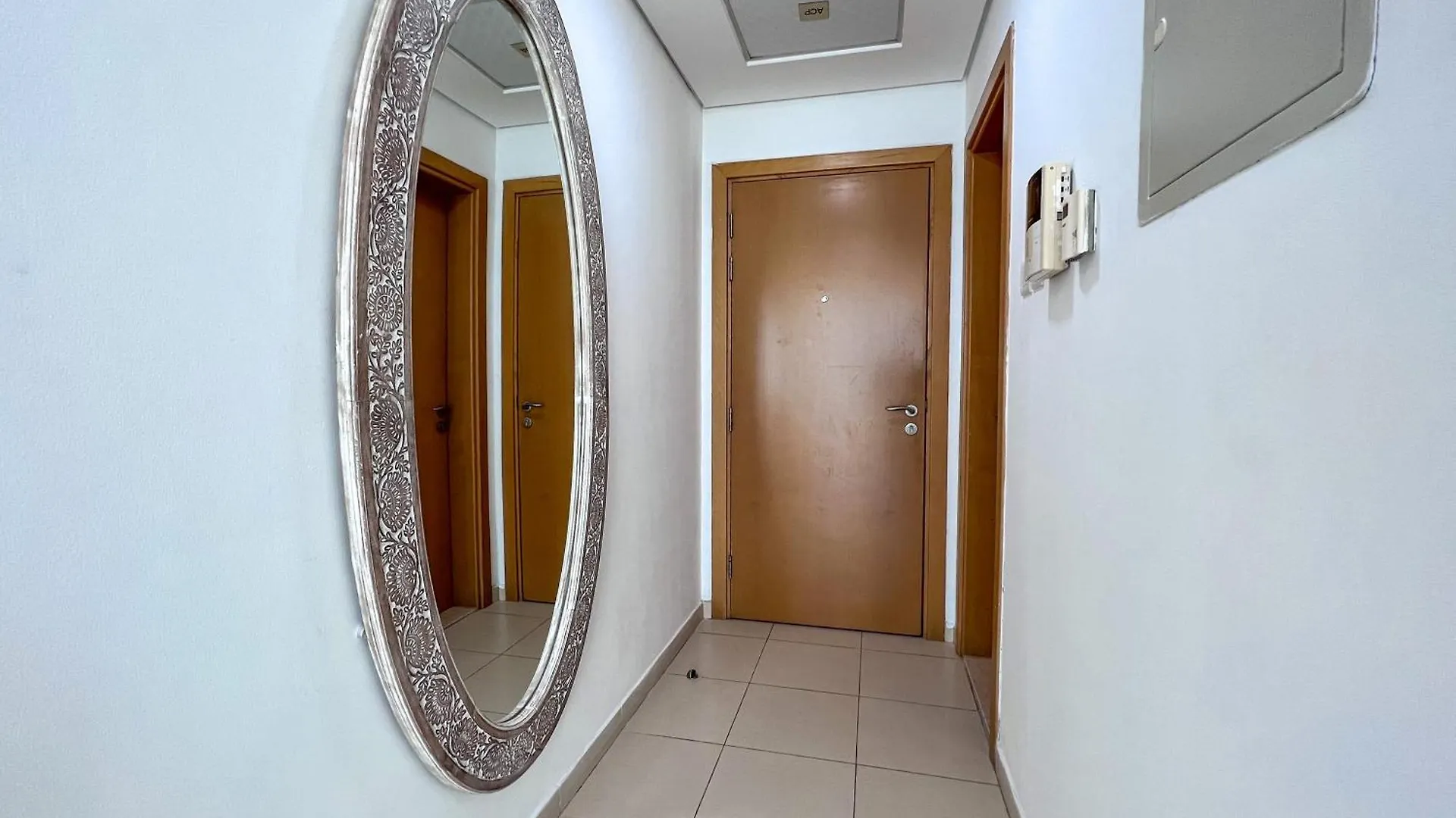 1Br Suit With Full Canal View - Down Town 迪拜 公寓