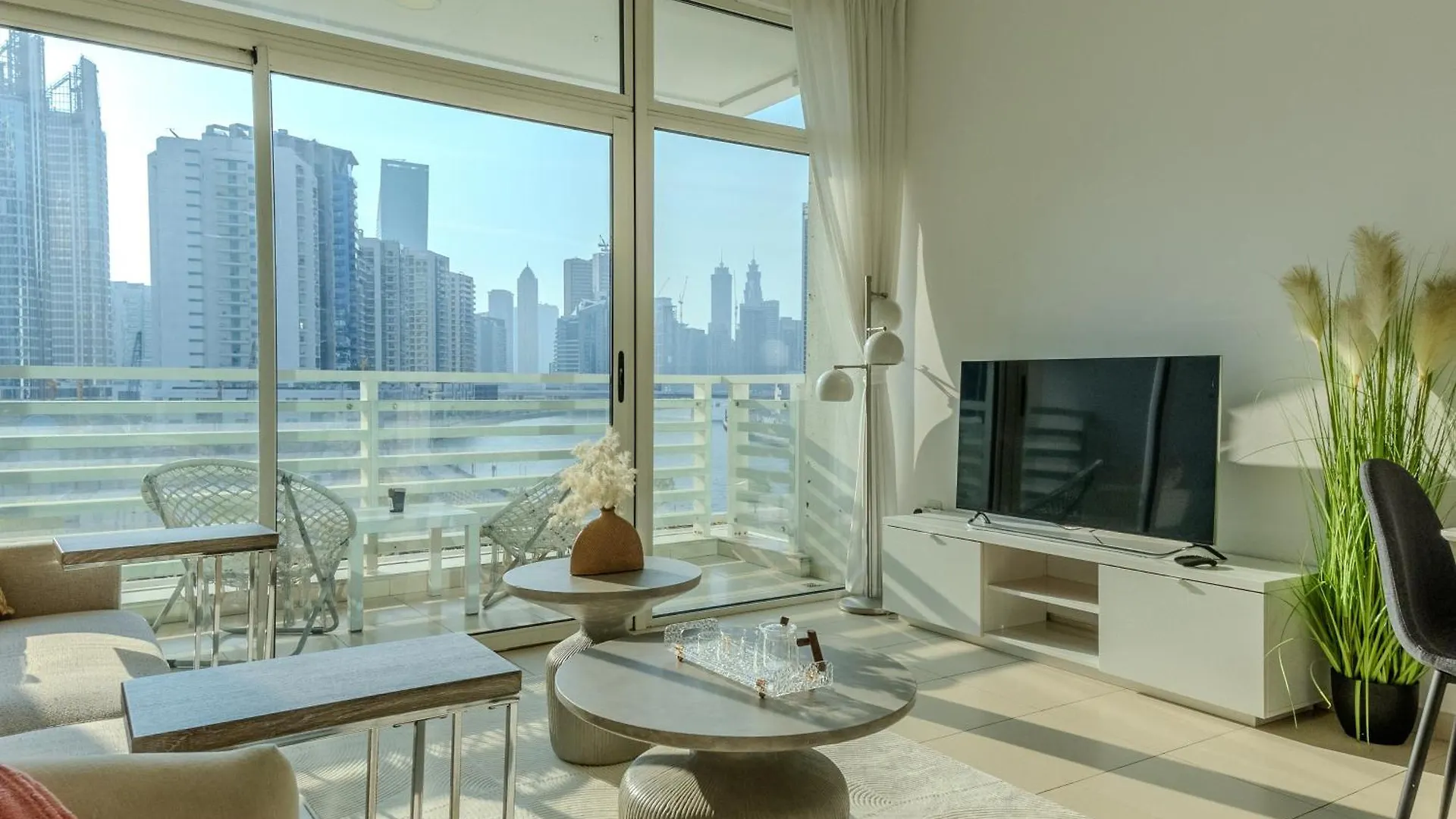 1Br Suit With Full Canal View - Down Town 迪拜 0*,